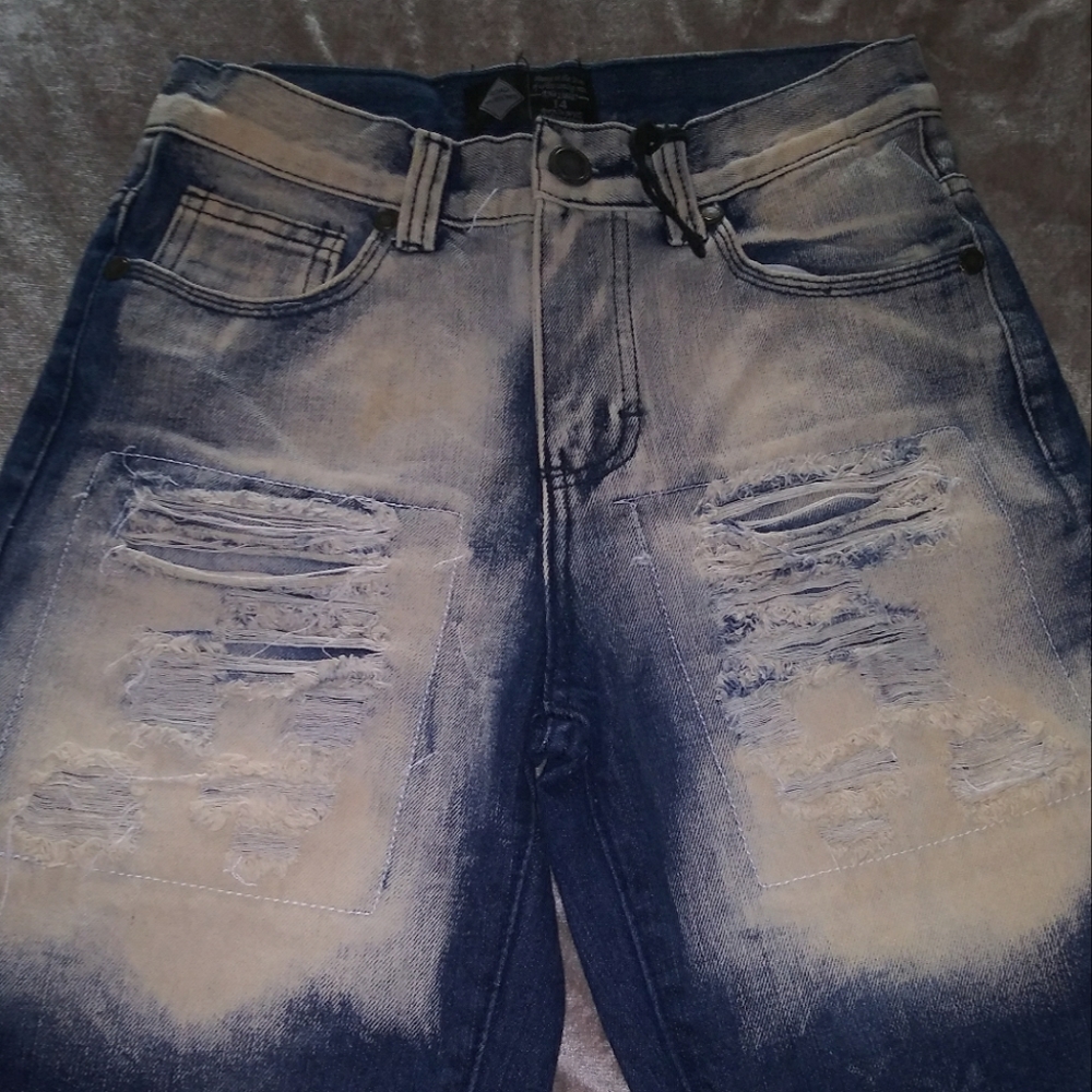 Road Narrows boys Jean Shorts size 14